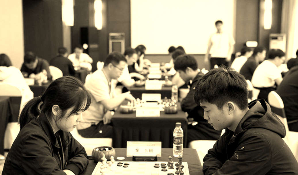 ChessBase Magazine #225: प्राग के 27 मिनिएचर बताते हैं कि तैयारी कहाँ टूटती है